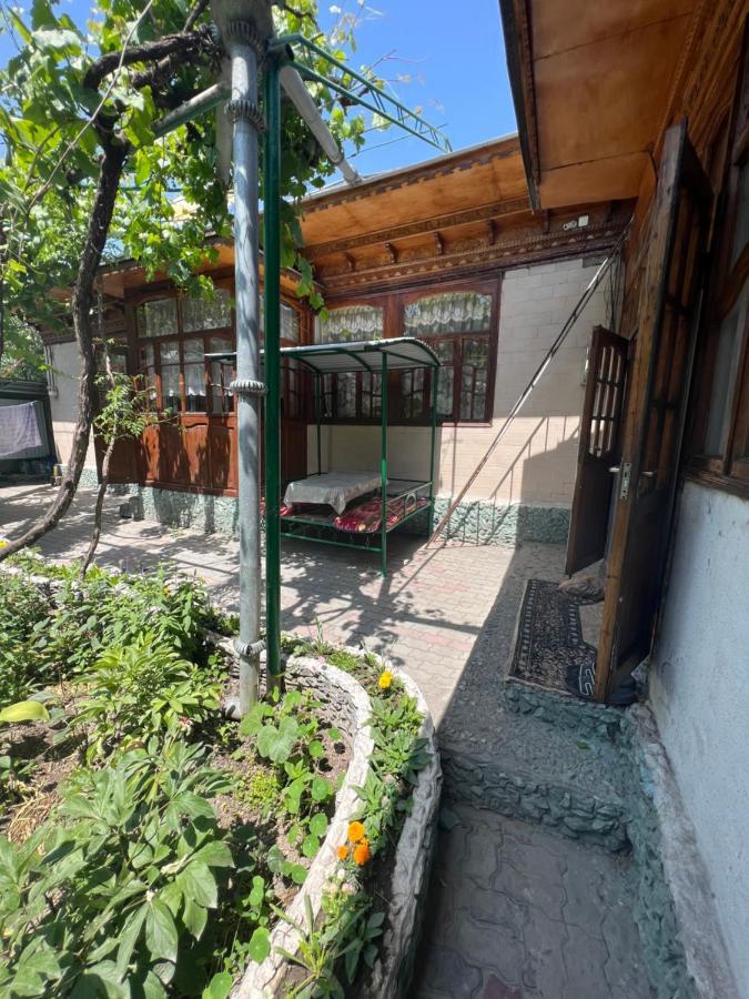 Lovely Home For You Osh Exterior foto